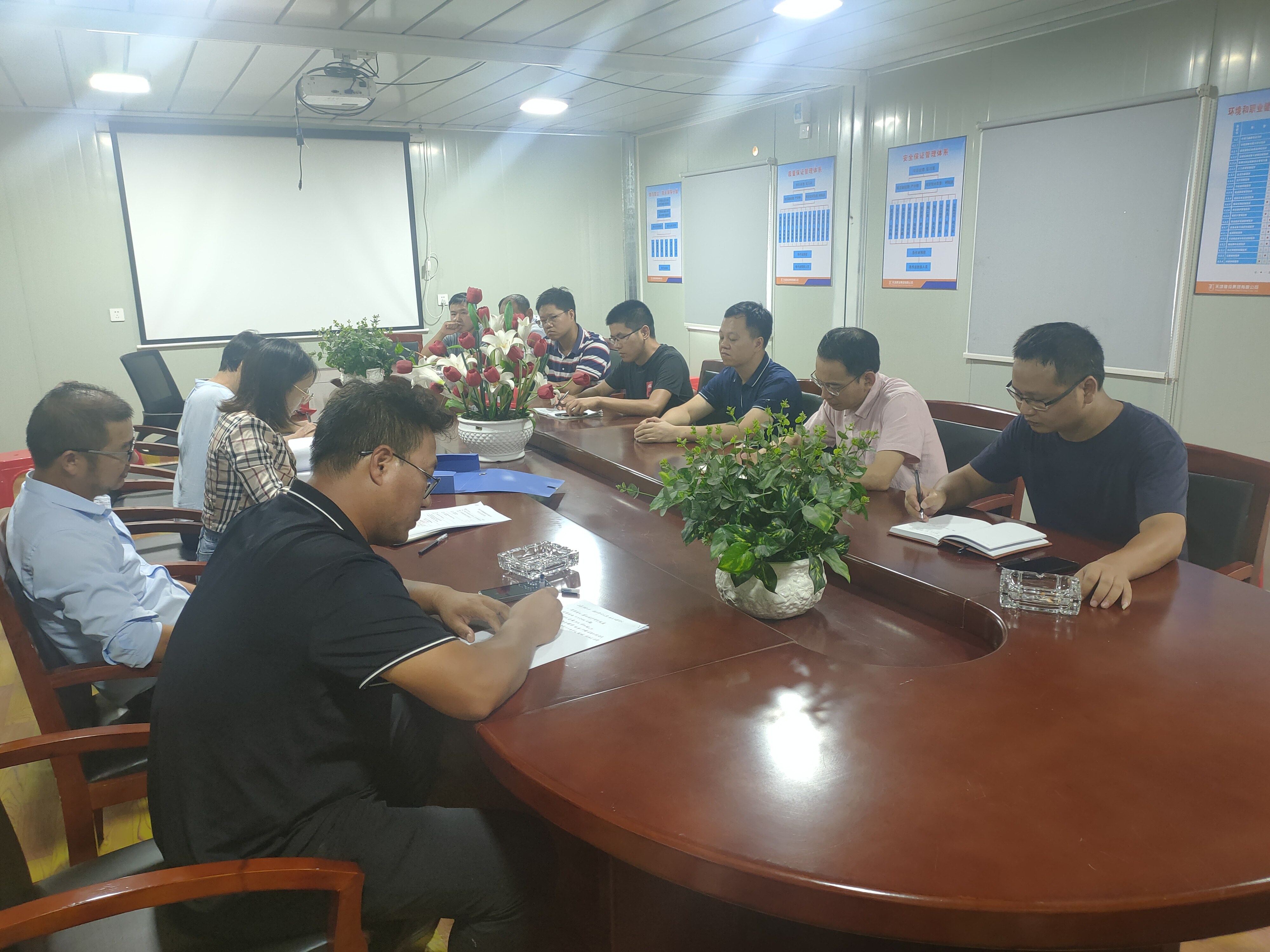 1634714863230673.png 圖片2.png