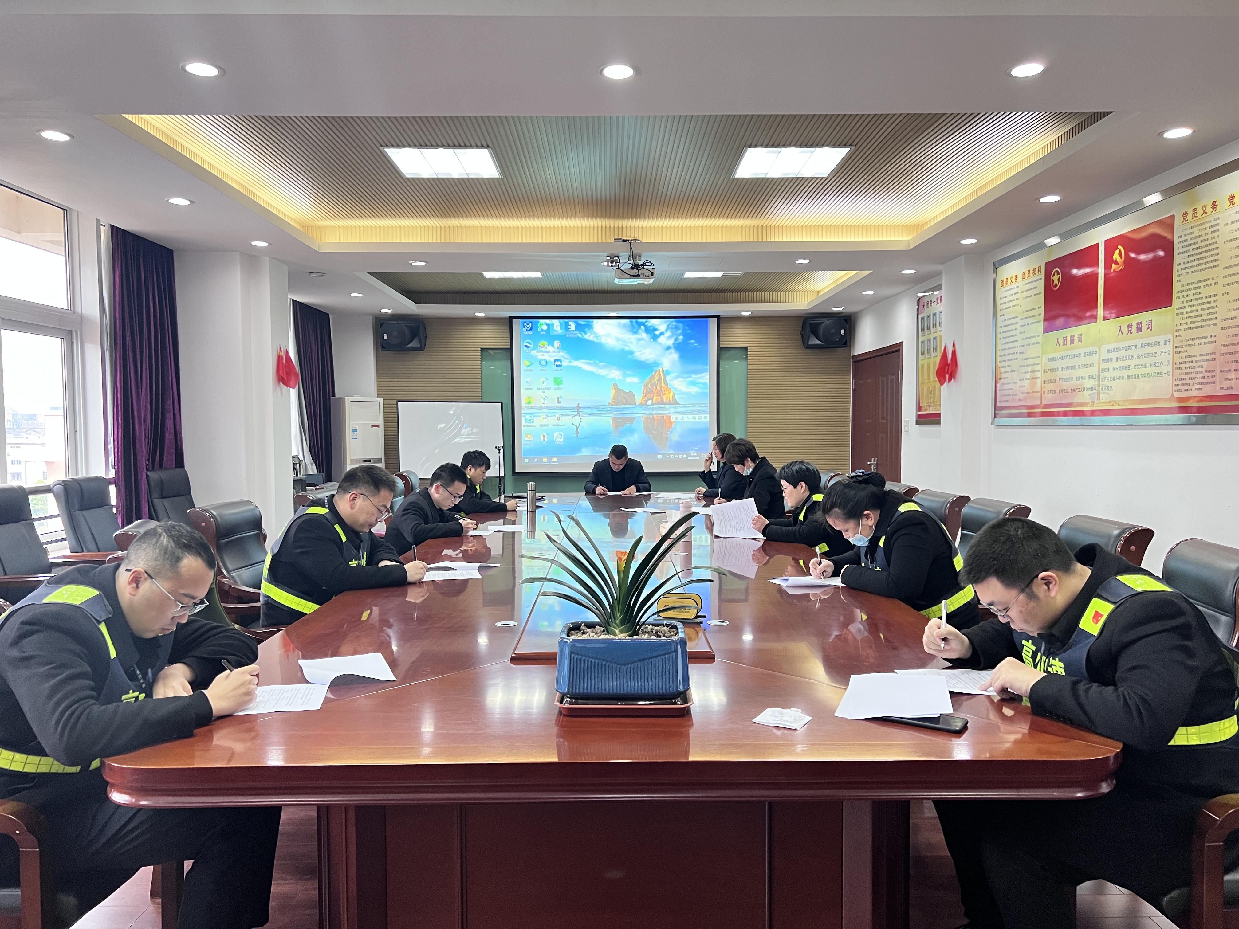 1681238137569408.jpg 0230404 圖為業(yè)務(wù)考試現(xiàn)場(chǎng) 袁莉攝 (5).jpg