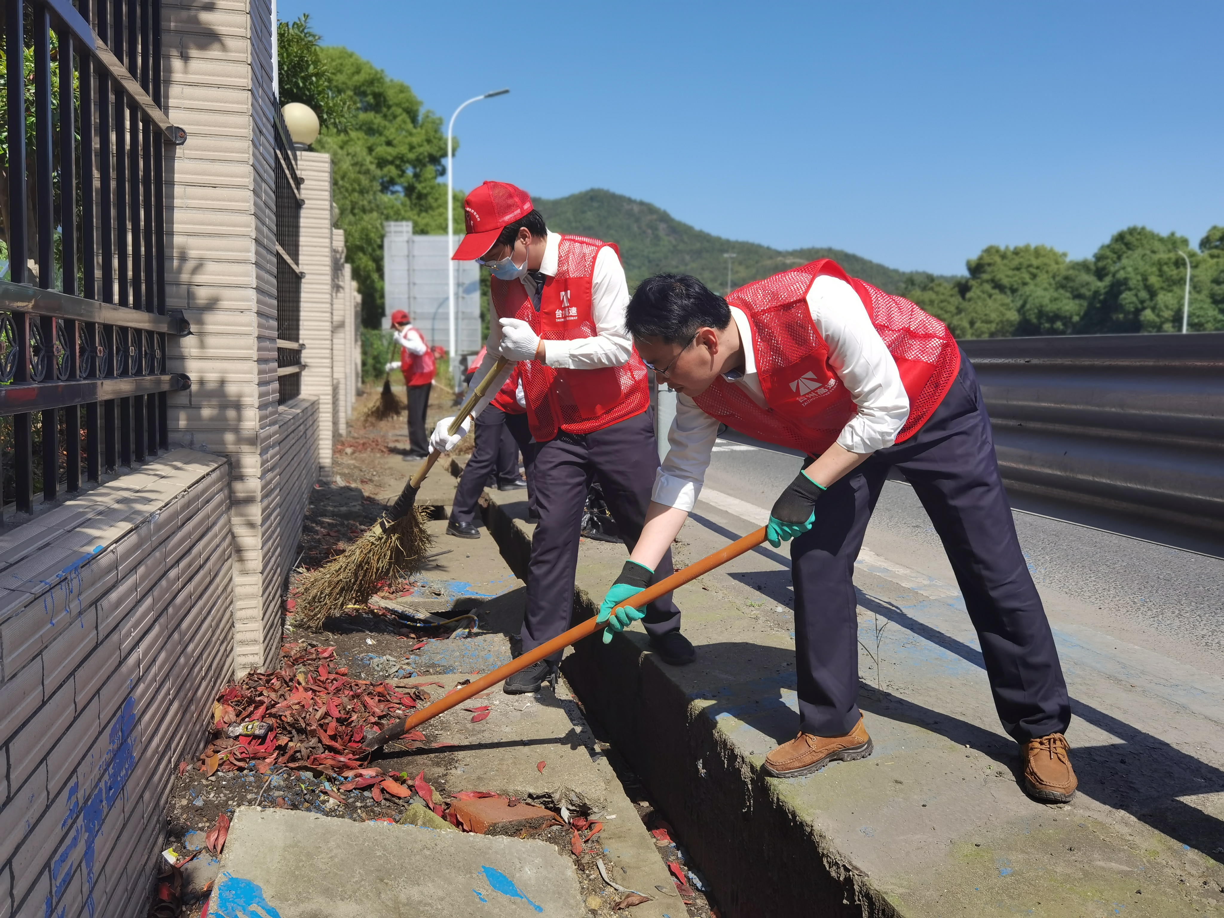 1683673583980511.jpg 170246b7618cb67dce648e05965a920.jpg