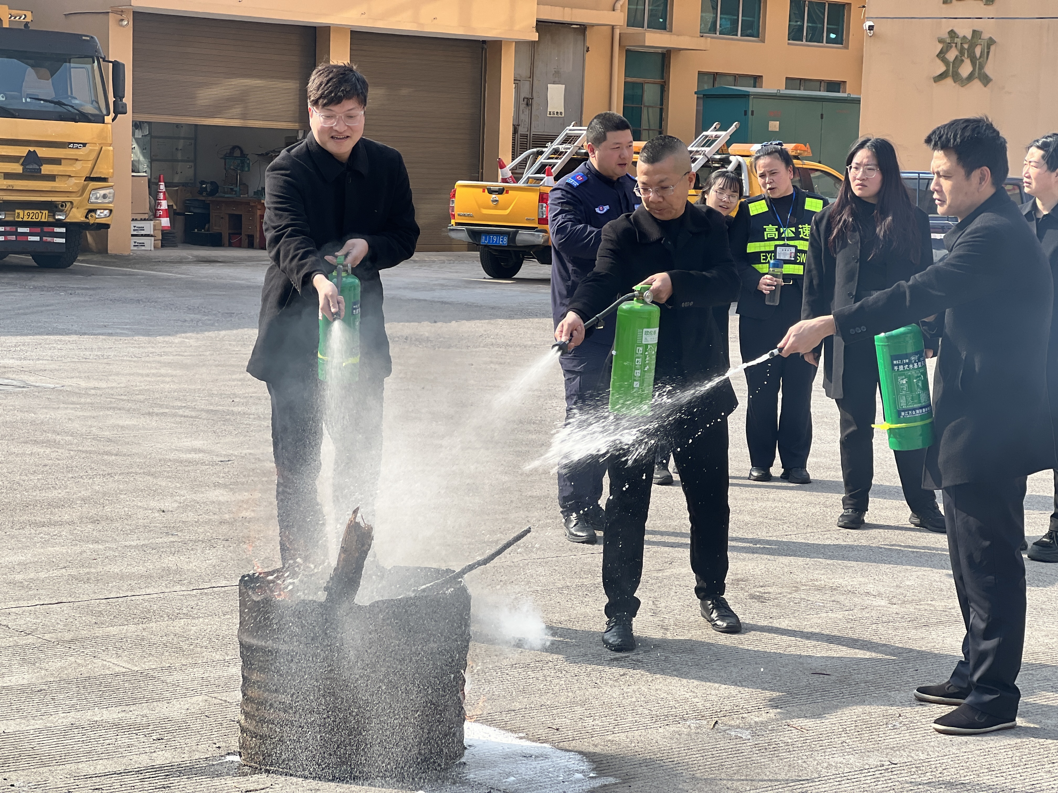 1710400709505112.jpg 袁莉攝.jpg